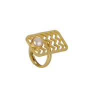 Freshwater Pearl Ring - Chevron Chic